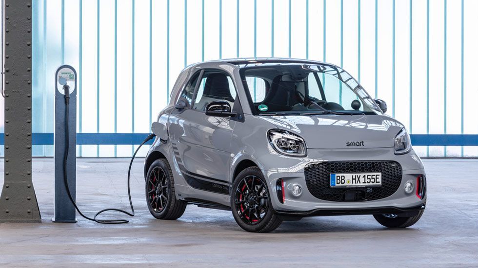 cargadores eléctricos Smart EQ Fortwo económicos Empresas instaladoras punto de recarga Smart EQ Fortwo en Sevilla