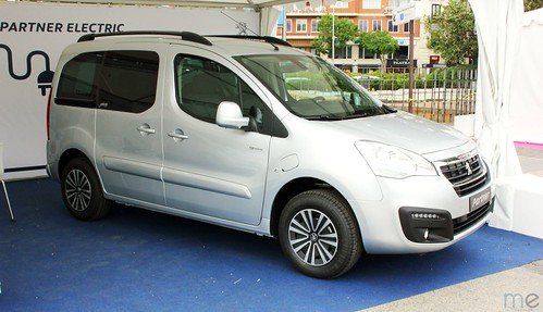 cargadores eléctricos Peugeot Partner Tepee Electric instalación punto recarga Peugeot Partner Tepee Electric