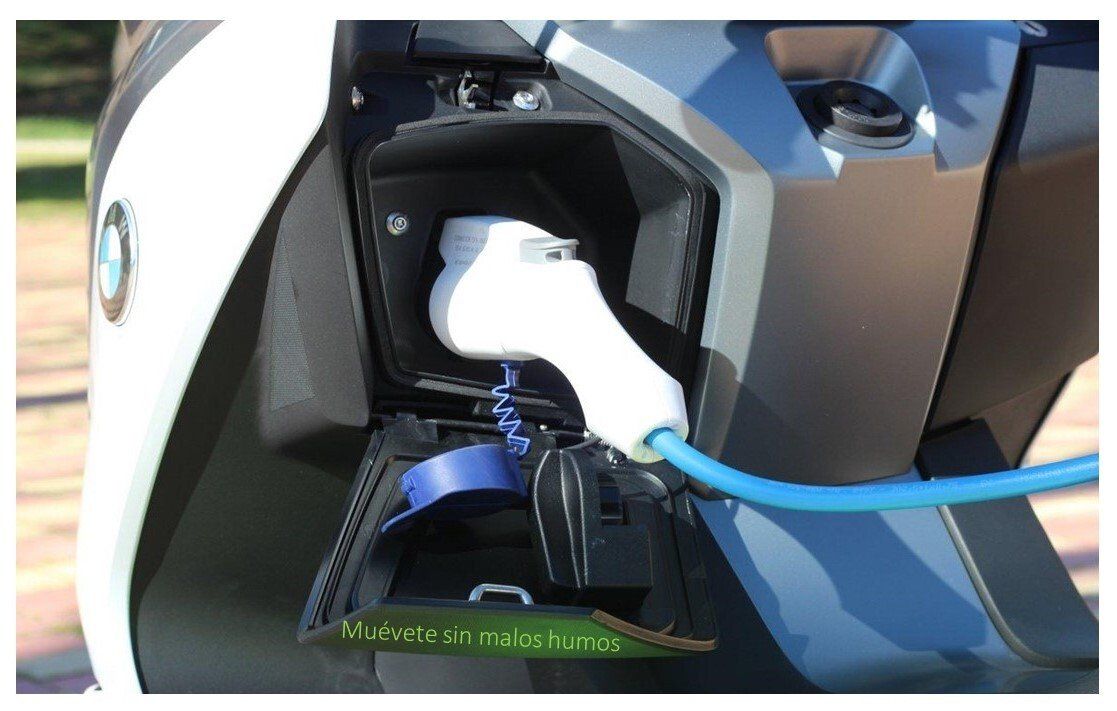 instalación punto de recarga moto eléctrica en Sevilla instalación punto de recarga moto eléctrica en Sevilla