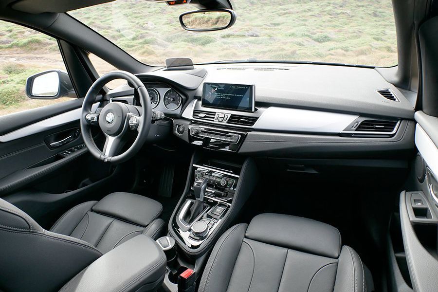 subvenciones para la instalacion de un punto de recarga BMW 225xe Active Tourer híbrido enchufable subvenciones para la compra de un BMW 225xe Active Tourer híbrido enchufable