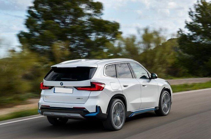 empresas instaladoras punto de recarga BMW X1 eléctrico en Sevilla