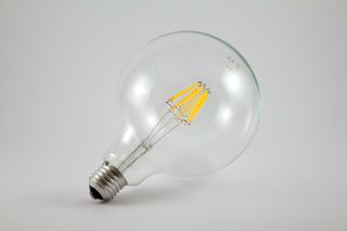 LEDKYR nace con el propósito de dar a sus clientes la mejor solución lumínica con el máximo ahorro energético y la mayor calidad al mejor precio.