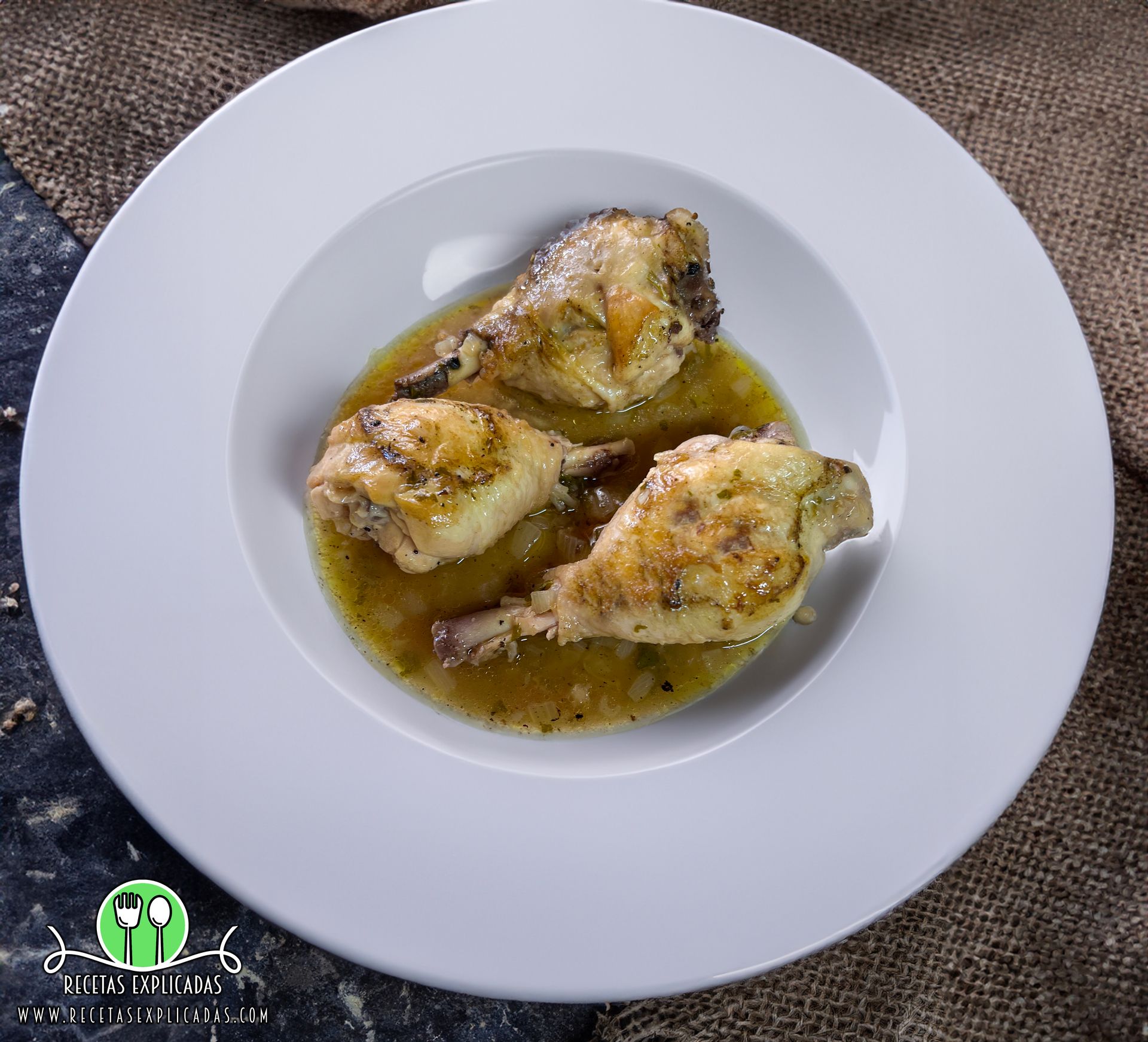 Pollo a la Pepitoria, Receta Fácil en Recetas Explicadas