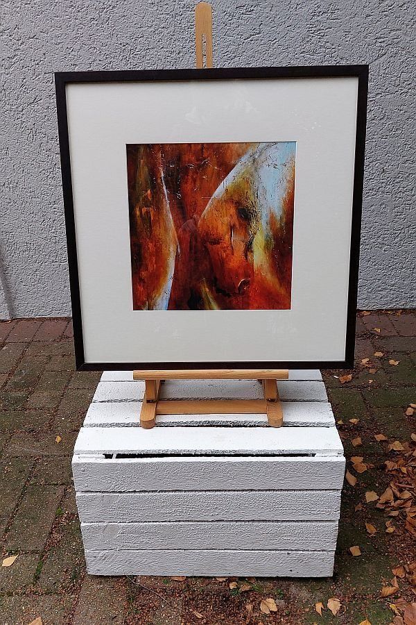 gerahmter Kunstdruck mit abstraktem Pferdekopf