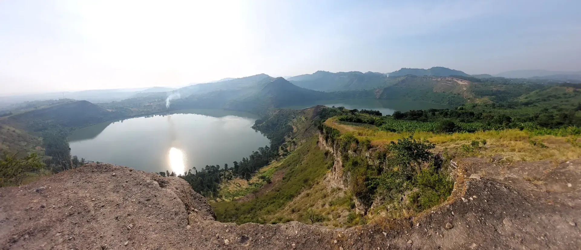 Blick auf die Twin Lakes in Uganda
