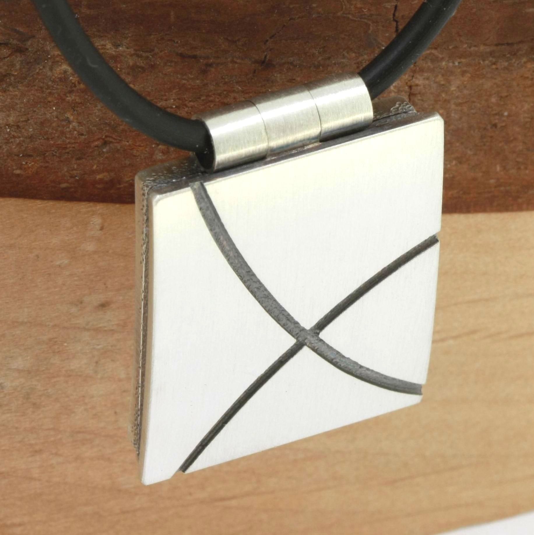 Medaillon Bögen Medaillon Silber mit Bögen Handarbeit Wurlitzer schmuck