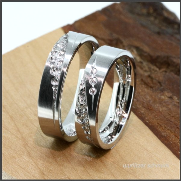 Trauringe stuktur Weißgold Trauringe struktur Weißgold und Brillant wurlitzer