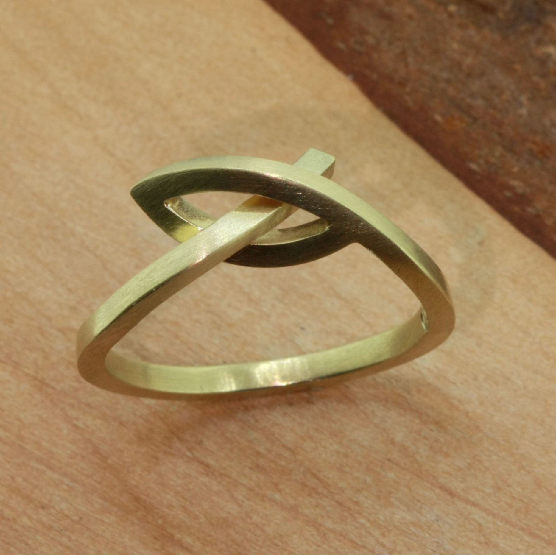 Ring Design in Gold 585 Handarbeit wurlitzer schmuck