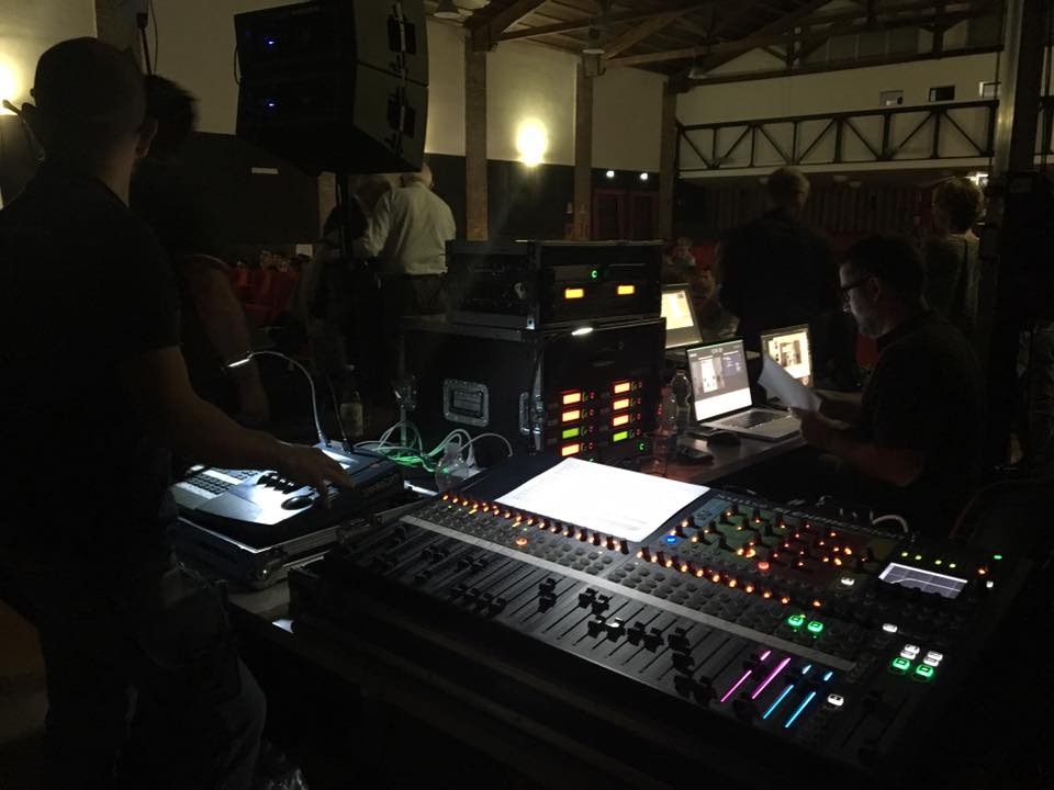 Noleggio regia audio video luci