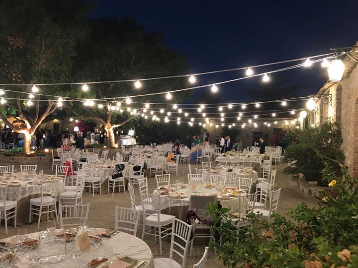 illuminazione con lampadine vintage Torre Garbonogara Buonfornello (PA)