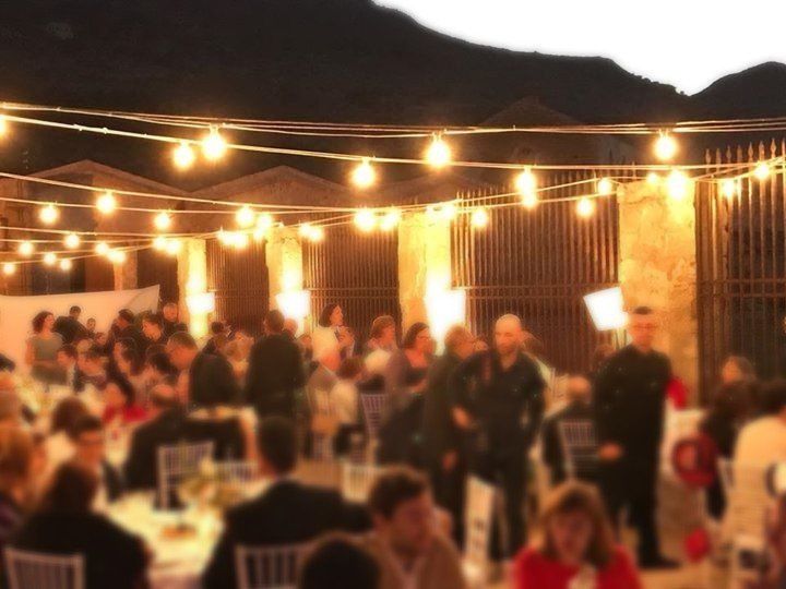 allestimento noleggio tetto di lampadine vintage per eventi, matrimoni