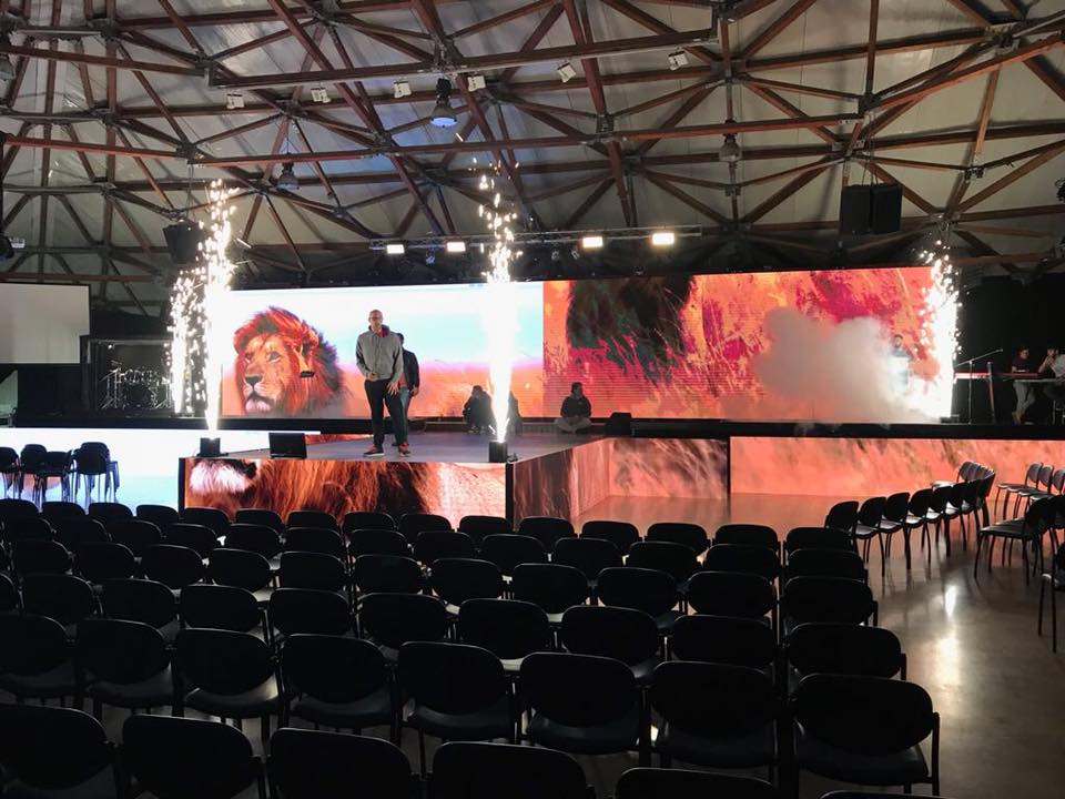 Ledwall Curvo Passo 3