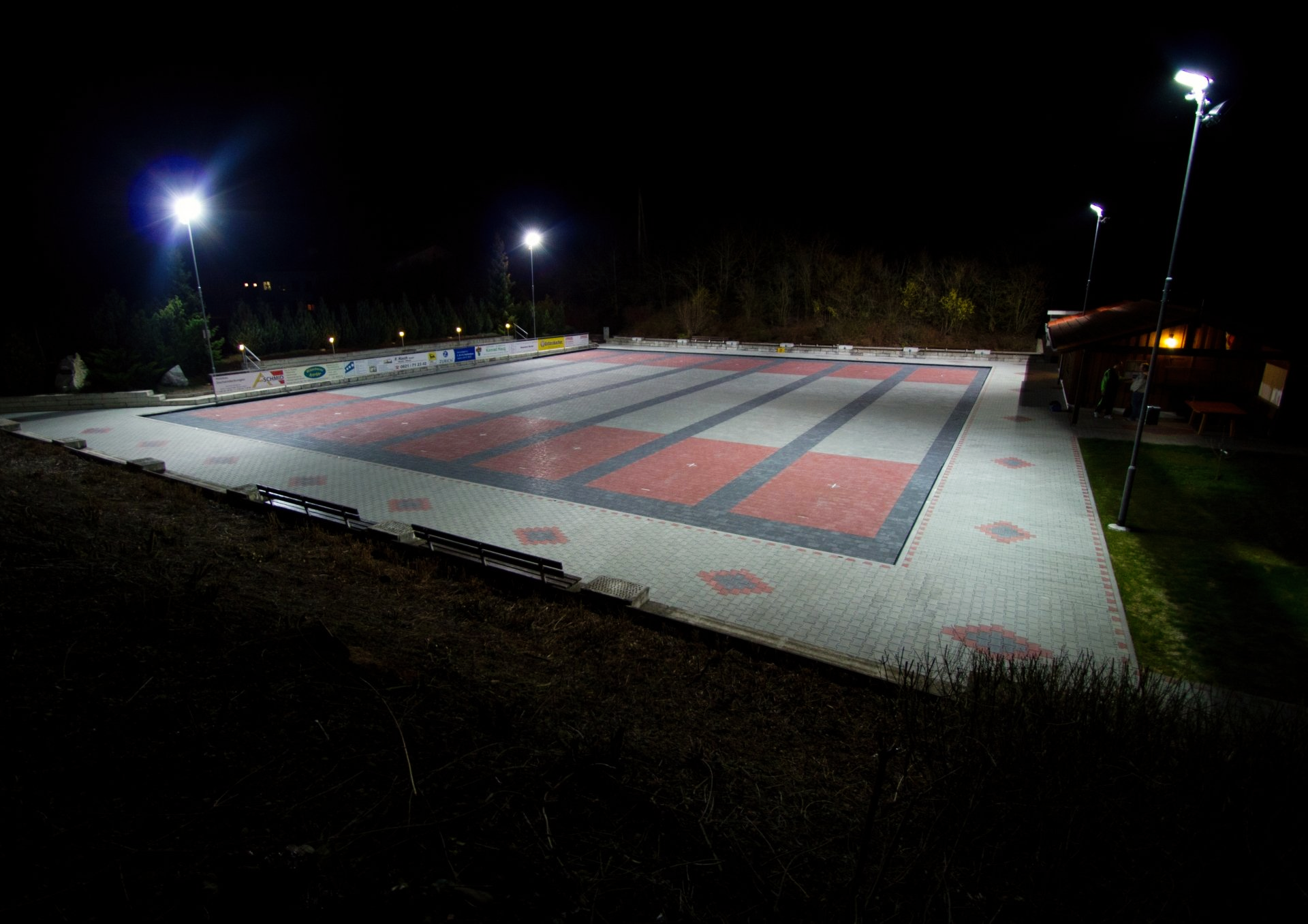 Unser Stockplatz bei Nacht