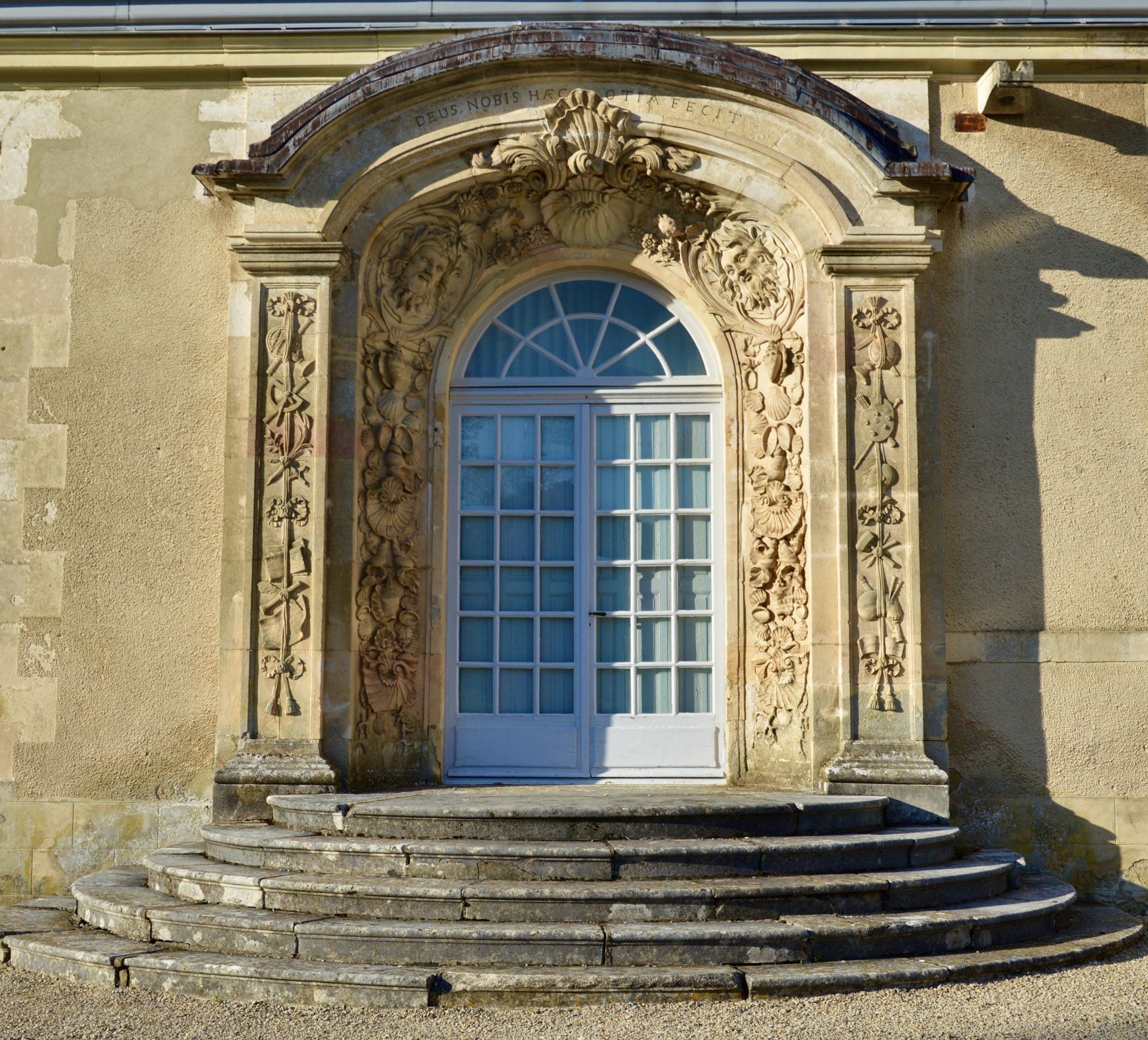 Porte Voltaire du Château de Cirey, Haute-Marne