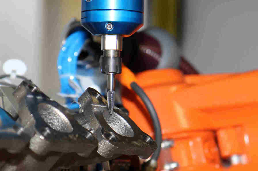 Turbolader-Entgraten