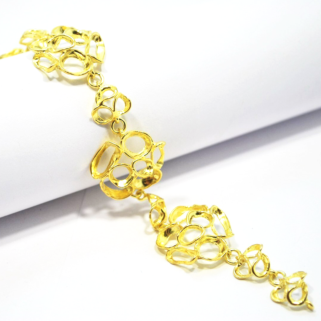 Gioielli in argento 925 dorato e non, con perle d'acqua dolce, creati con la tecnica della cera persa, interamente a mano