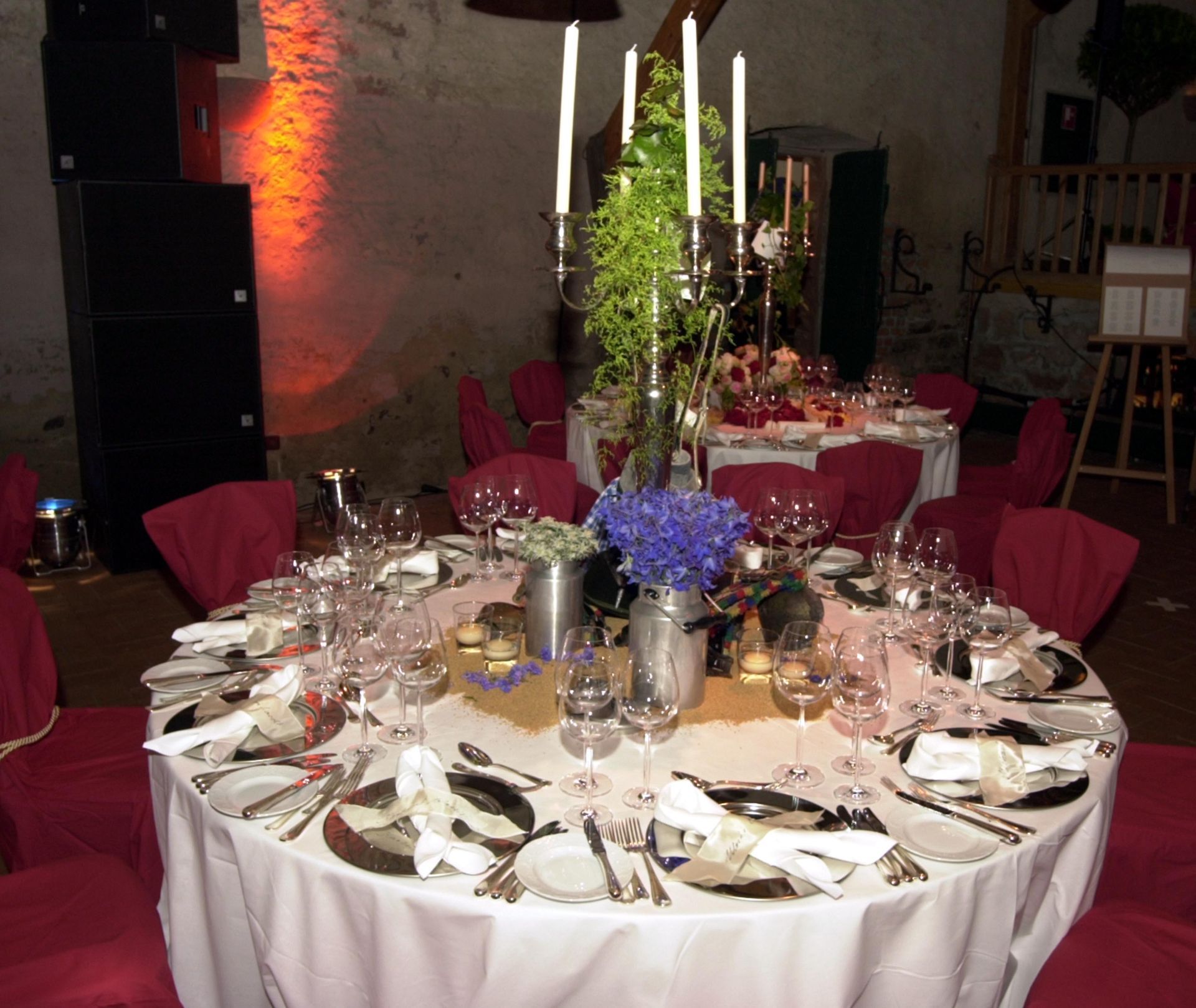 OMA-ROSI-PRIVATE-FEIERN-IN-LOCATIONS