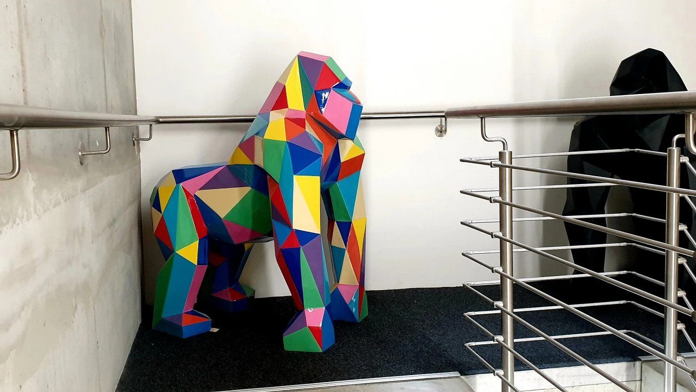 Gartendeko & Kunstwerke als außergewöhnliche Ergänzung zu unseren Sonnenschutz Produkten von Brustor in Berlin.