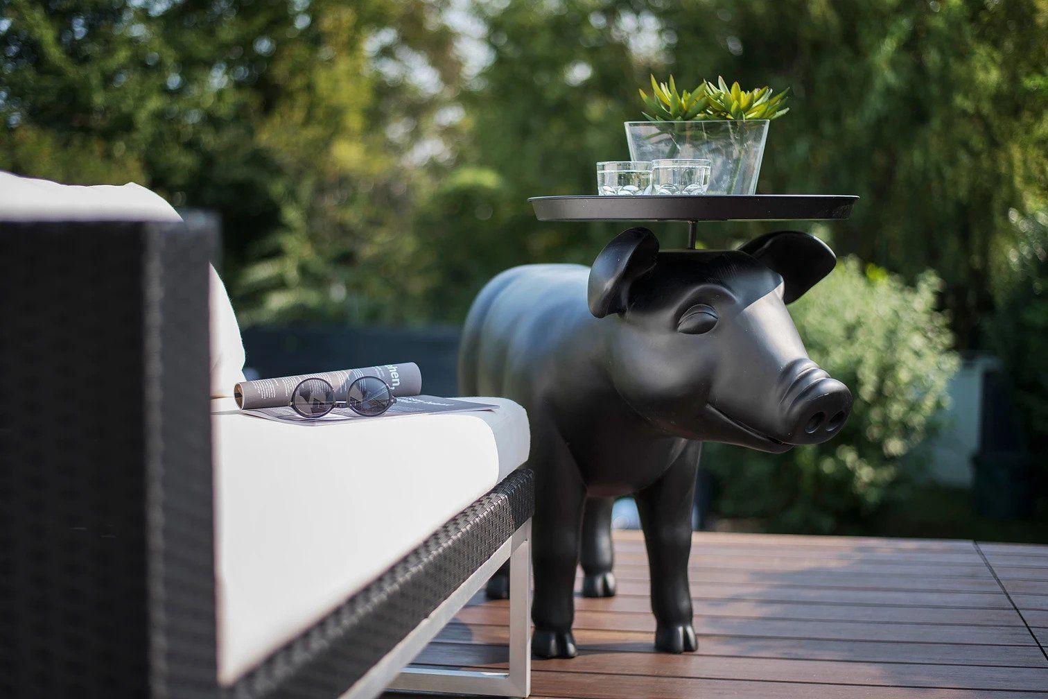 Skulpturen von der Designerin Claudia Bias für Ihre Terrasse und Garten rund um Berlin.