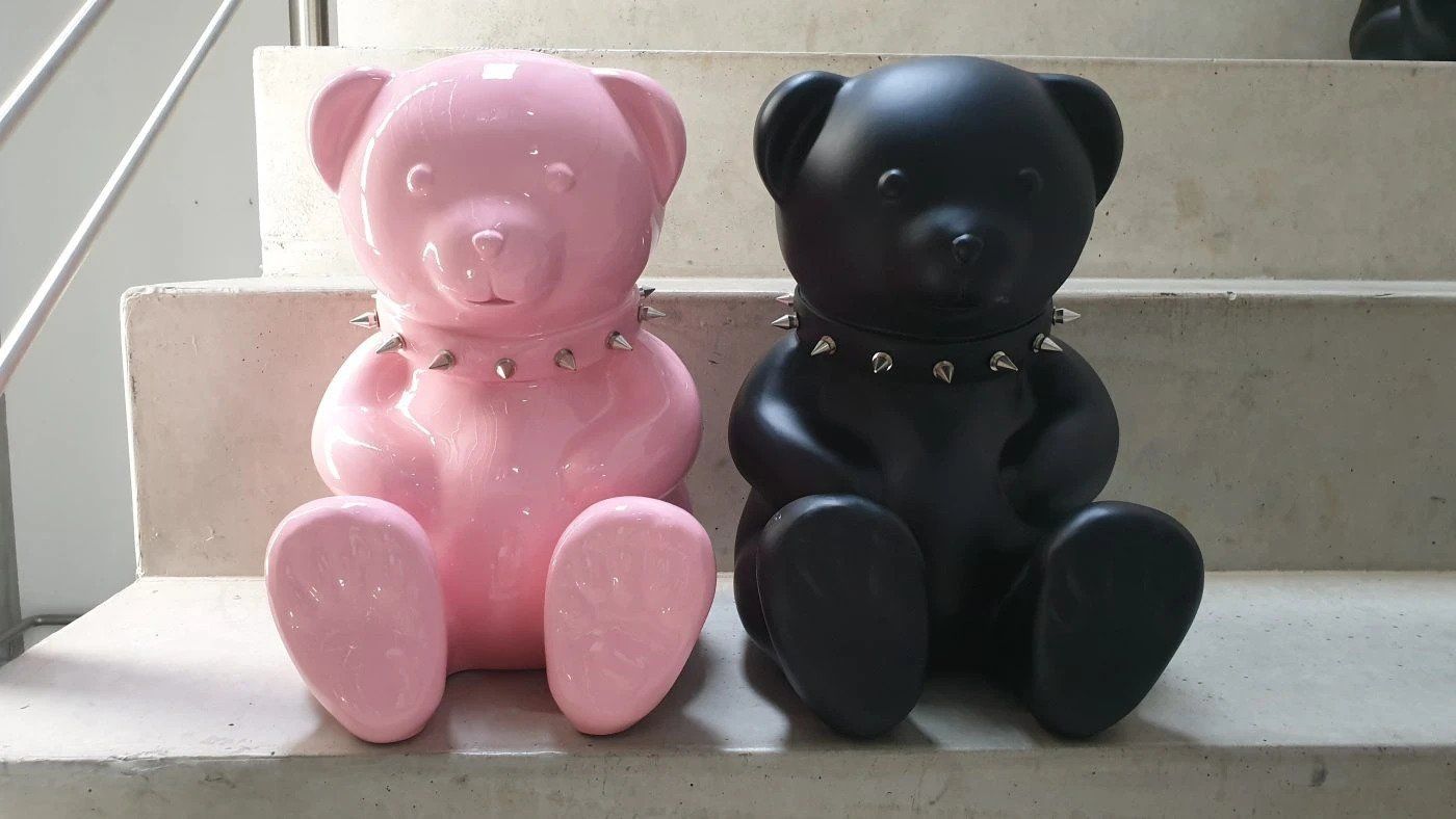 Perfekt in Kombination: Unsere Lamellendächer von Brustor und Gartendeko von Claudia Bias.