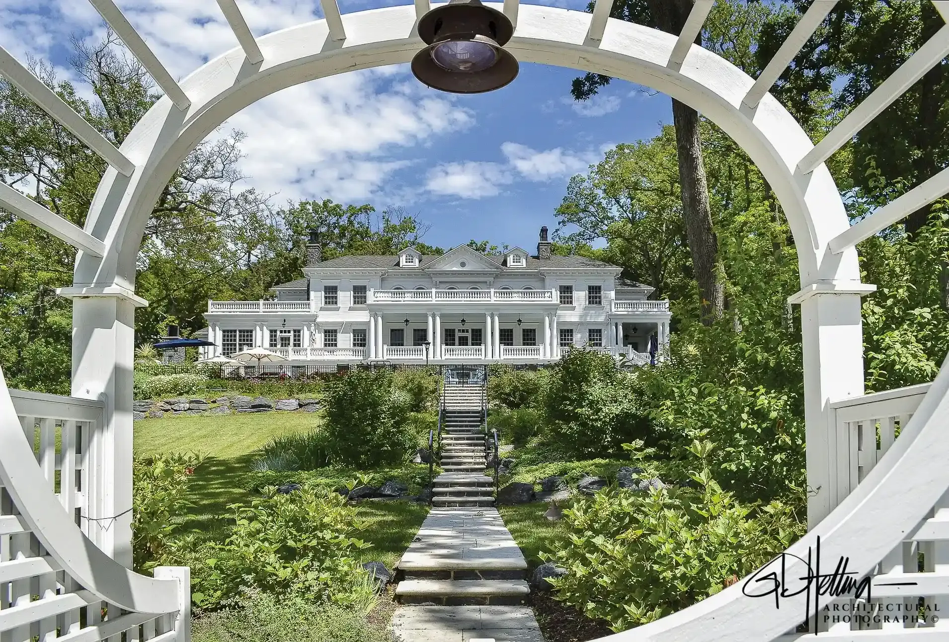 Trellis view entrance featuring distinctive residential architectural design and landscaped outdoor structure – Archimage Architects Pier-887