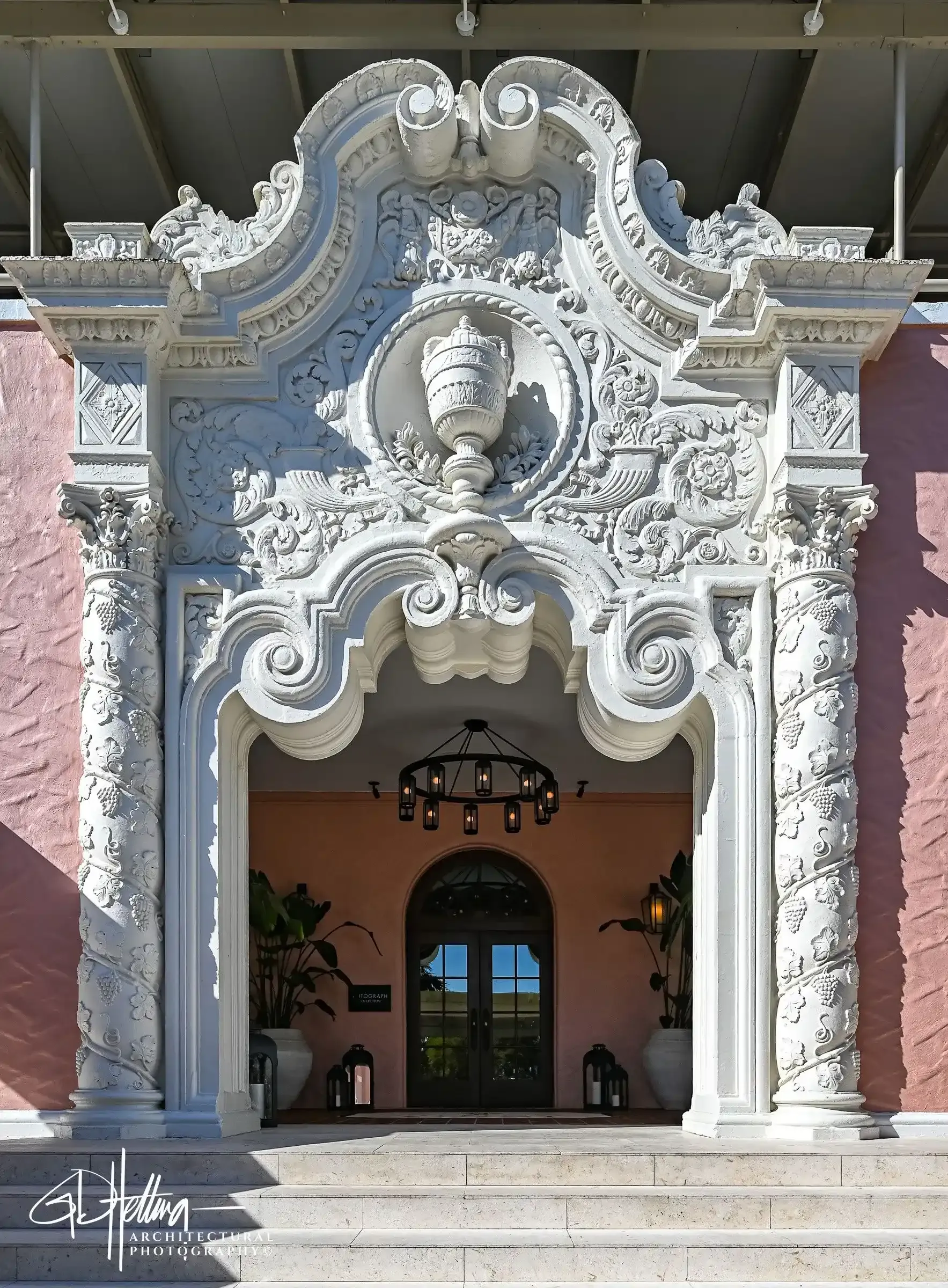 Vinoy Hotel entrance view featuring elegant historic architecture and grand exterior stucco design at St. Petersburg, Florida