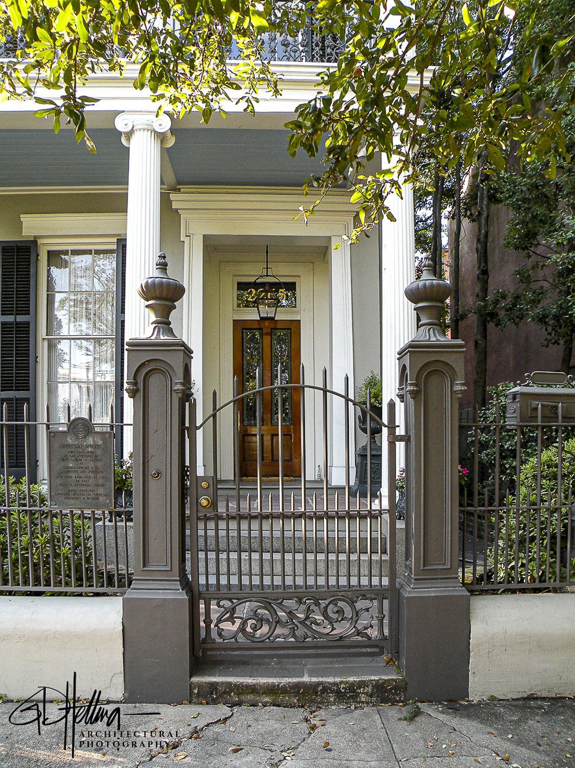 #distinctivearchitecturaldetail #pedestriangate