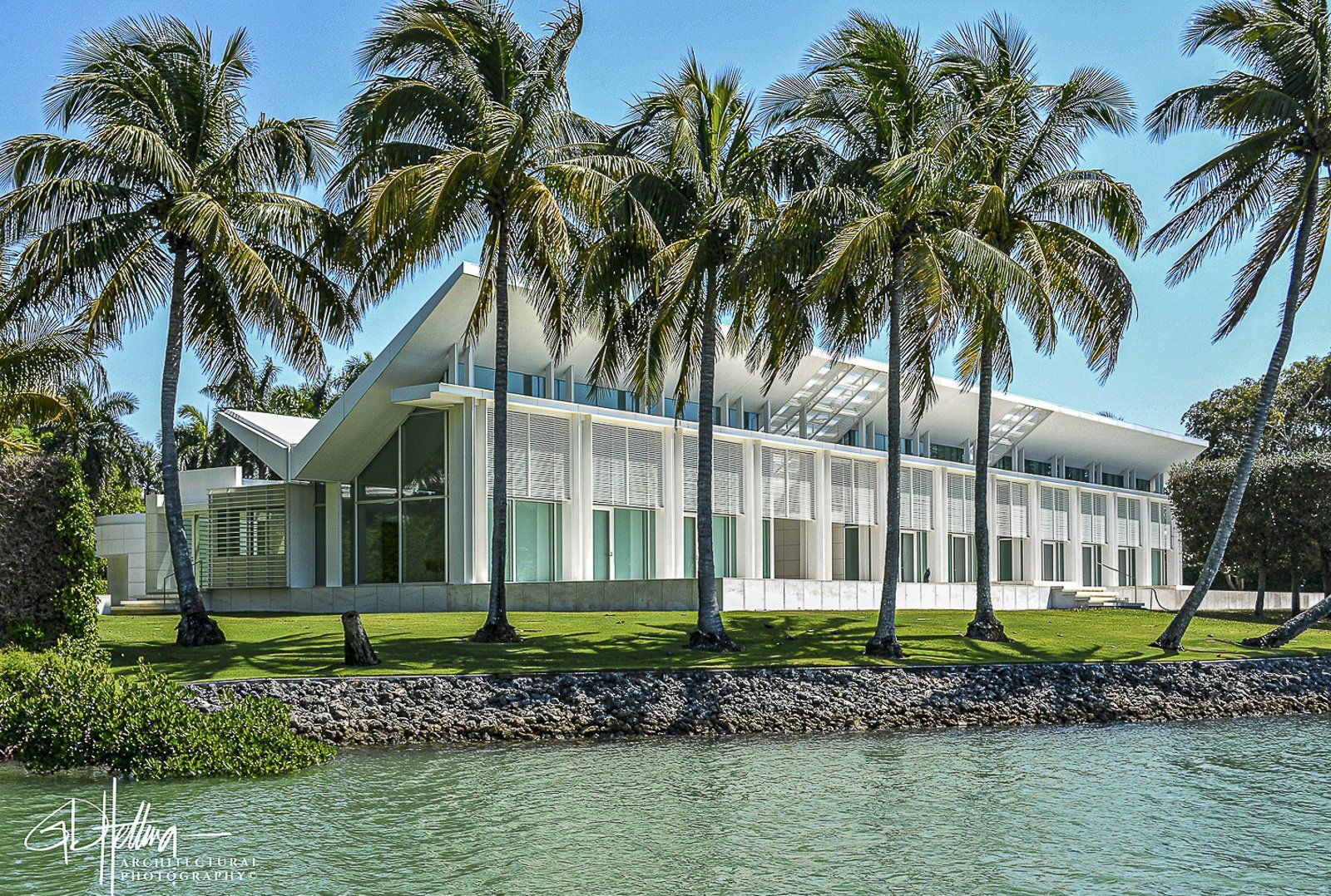 #exteriordesignphotographer #NaplesFL #ArchitectRichardMeier