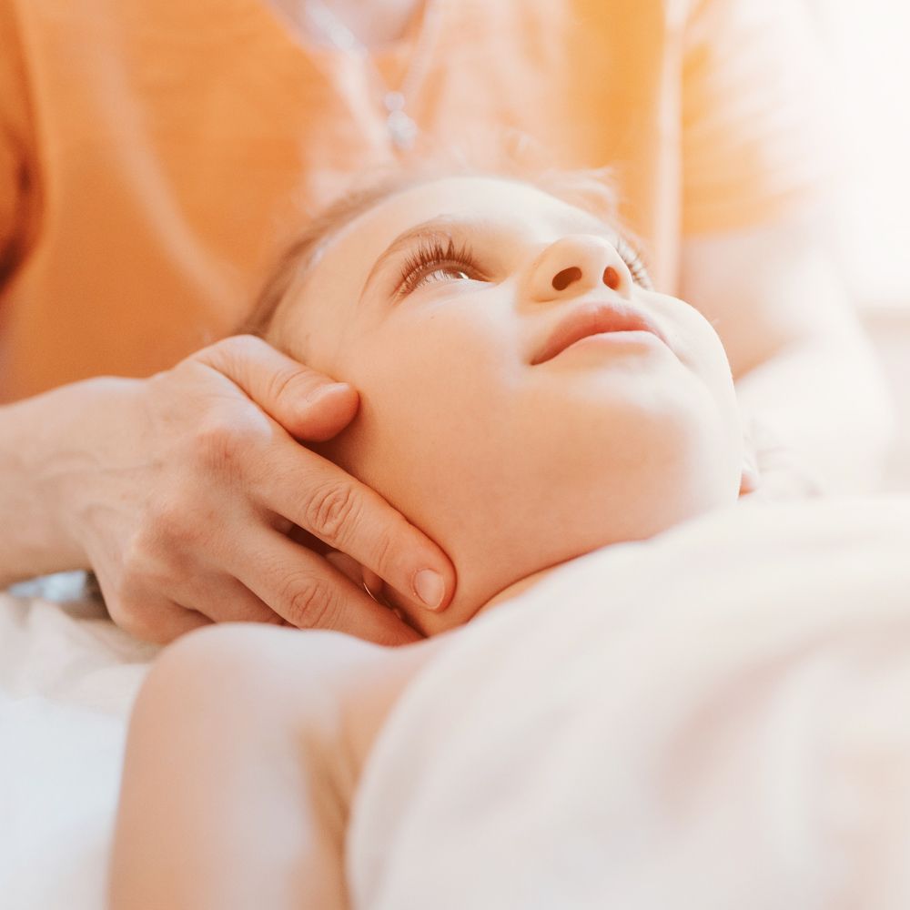 Osteopathie Praxis Schwabing - Osteopathie für Kind