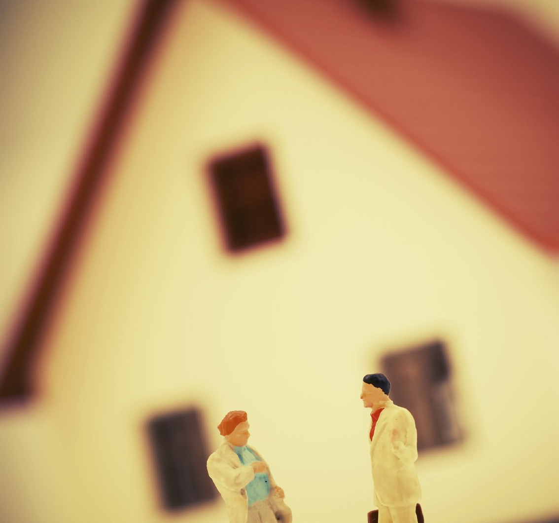 Ordnerrücken mit unterschiedlichen Beschriftungen Ordnerrücken mit unterschiedlichen Beschriftungen