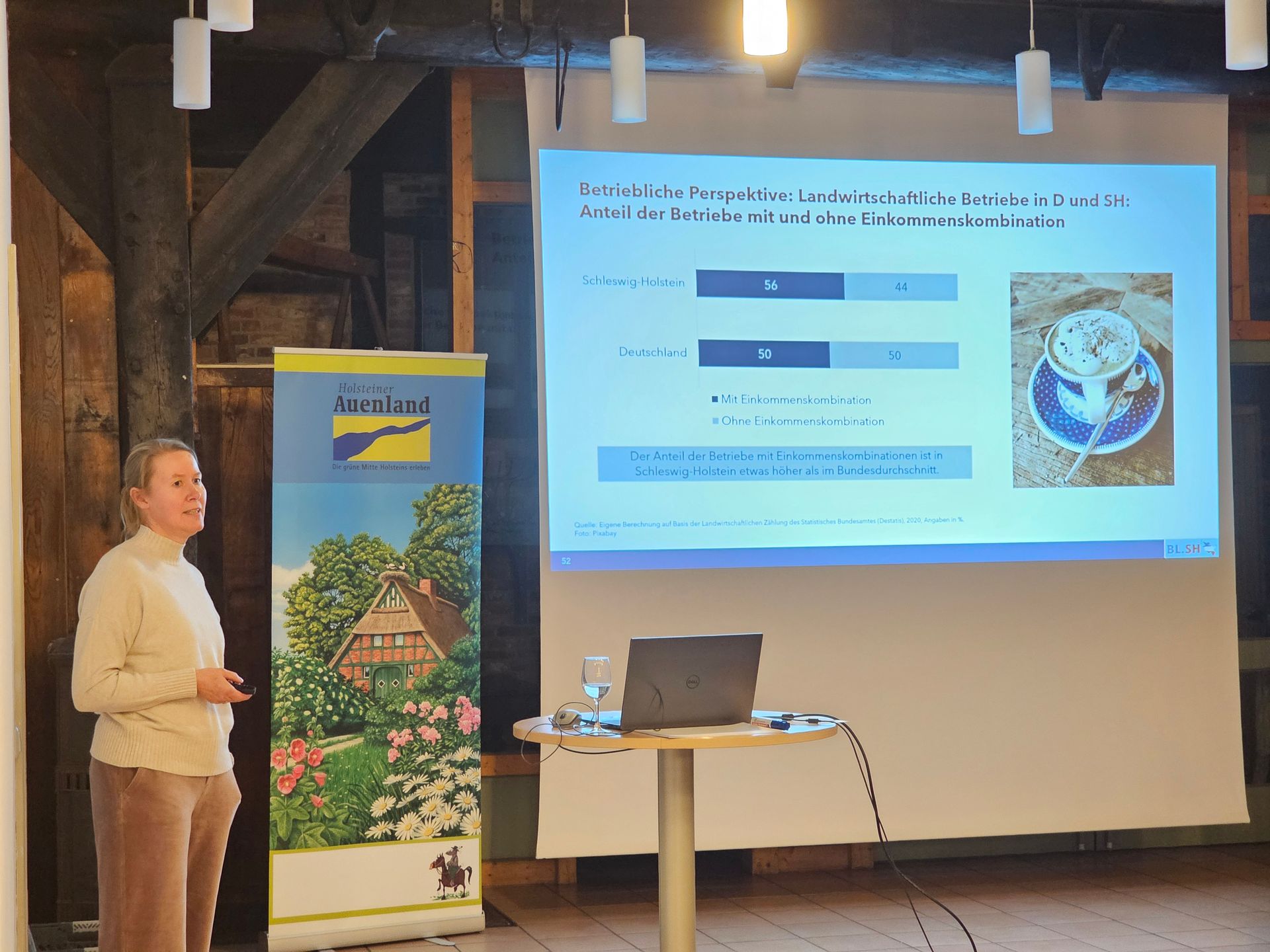 Referentin Julia Kortum Referentin Julia Kortum