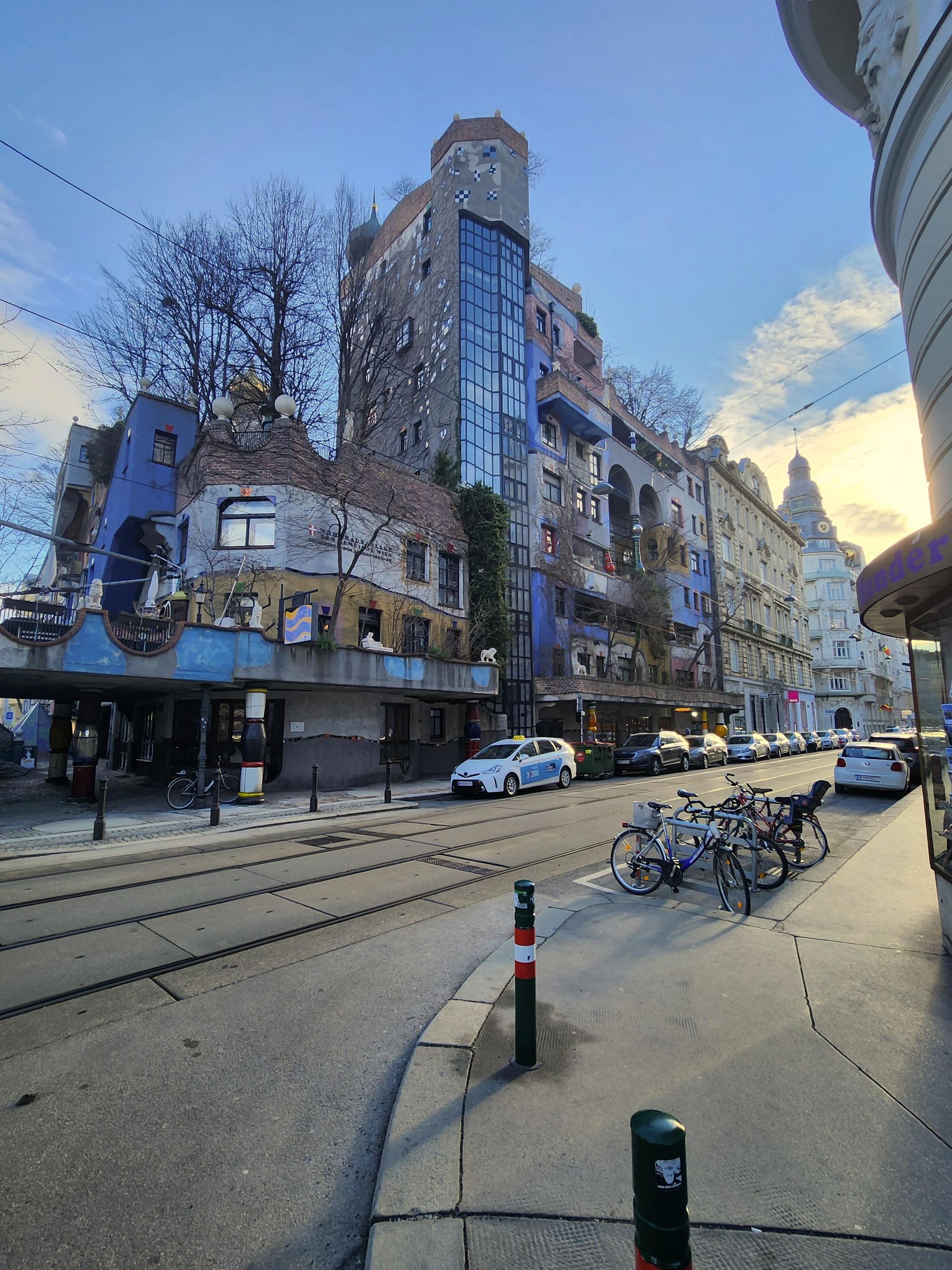 Vienna, Hundertwasserhaus and Palais des Beaux Arts Vienna, Hundertwasserhaus and Palais des Beaux Arts