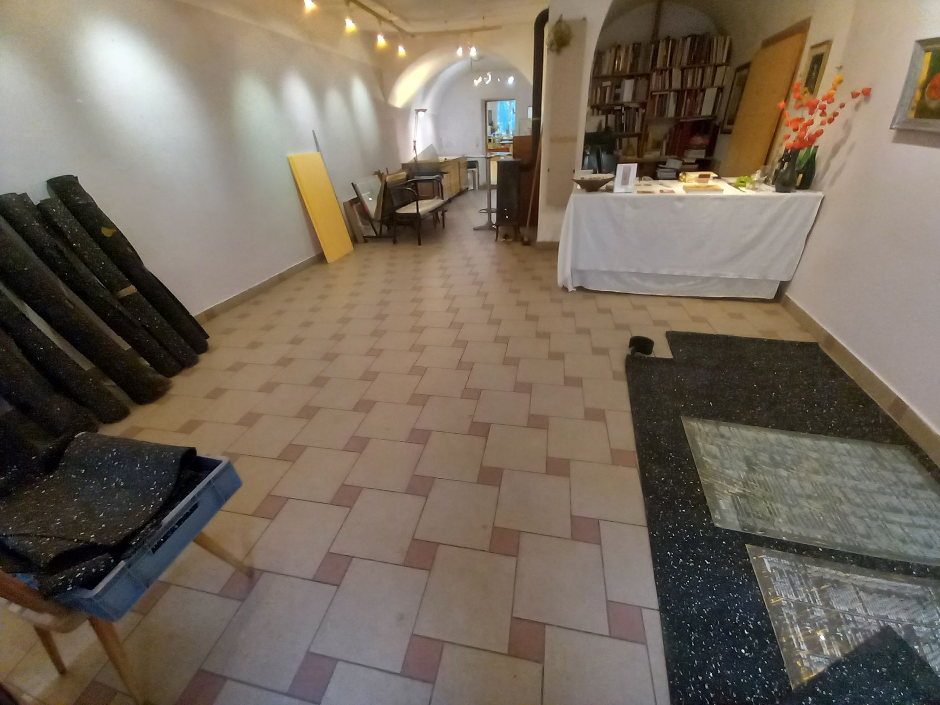 Galerie Steyrdorf - vor Rauminstallation Aufbau Galerie Steyrdorf - vor Rauminstallation Aufbau