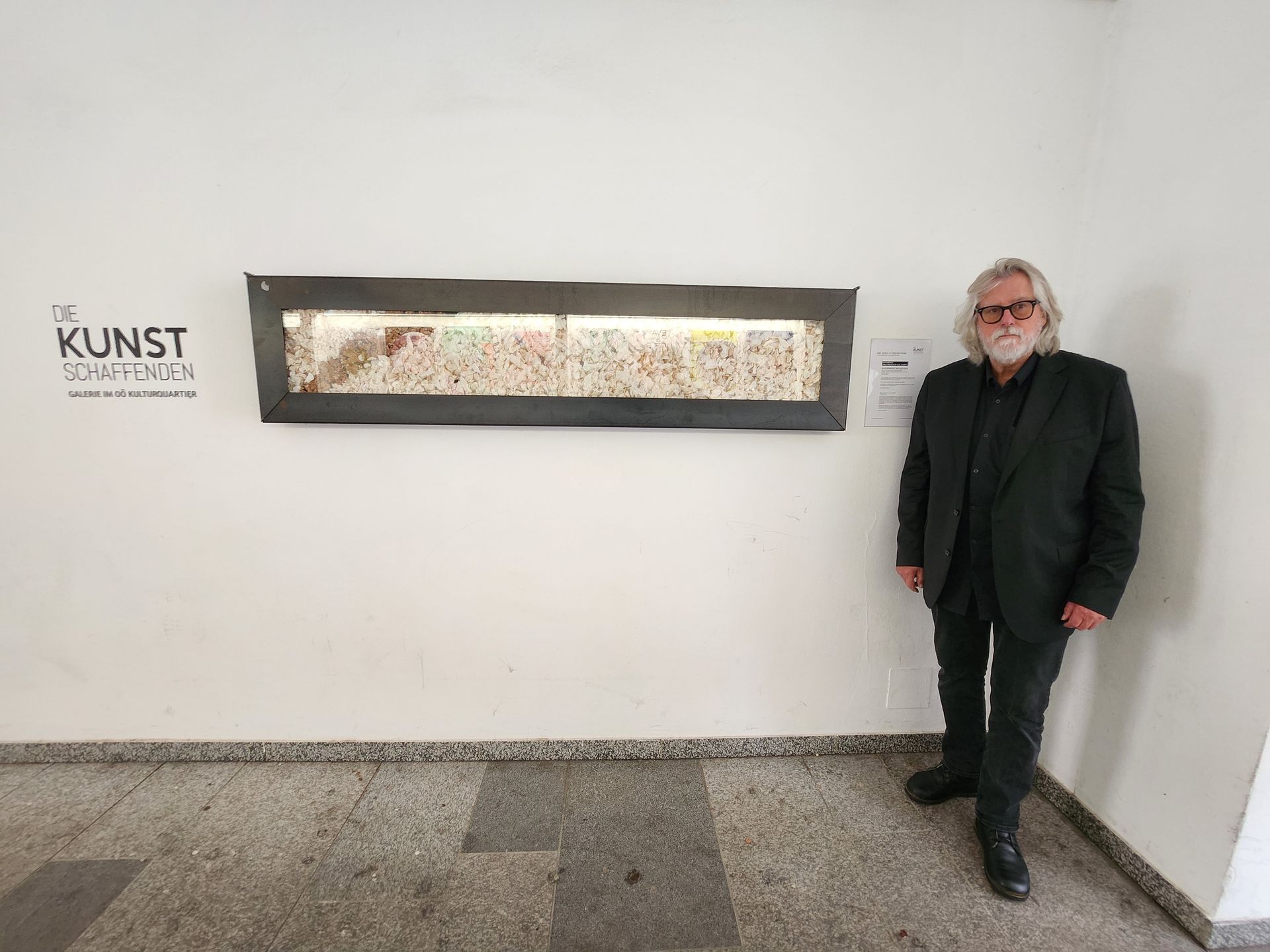 Das Gewicht des Goldes - Johannes Angerbauer Goldhoff Das Gewicht des Goldes - Kunstschaffenden Linz 2023/24