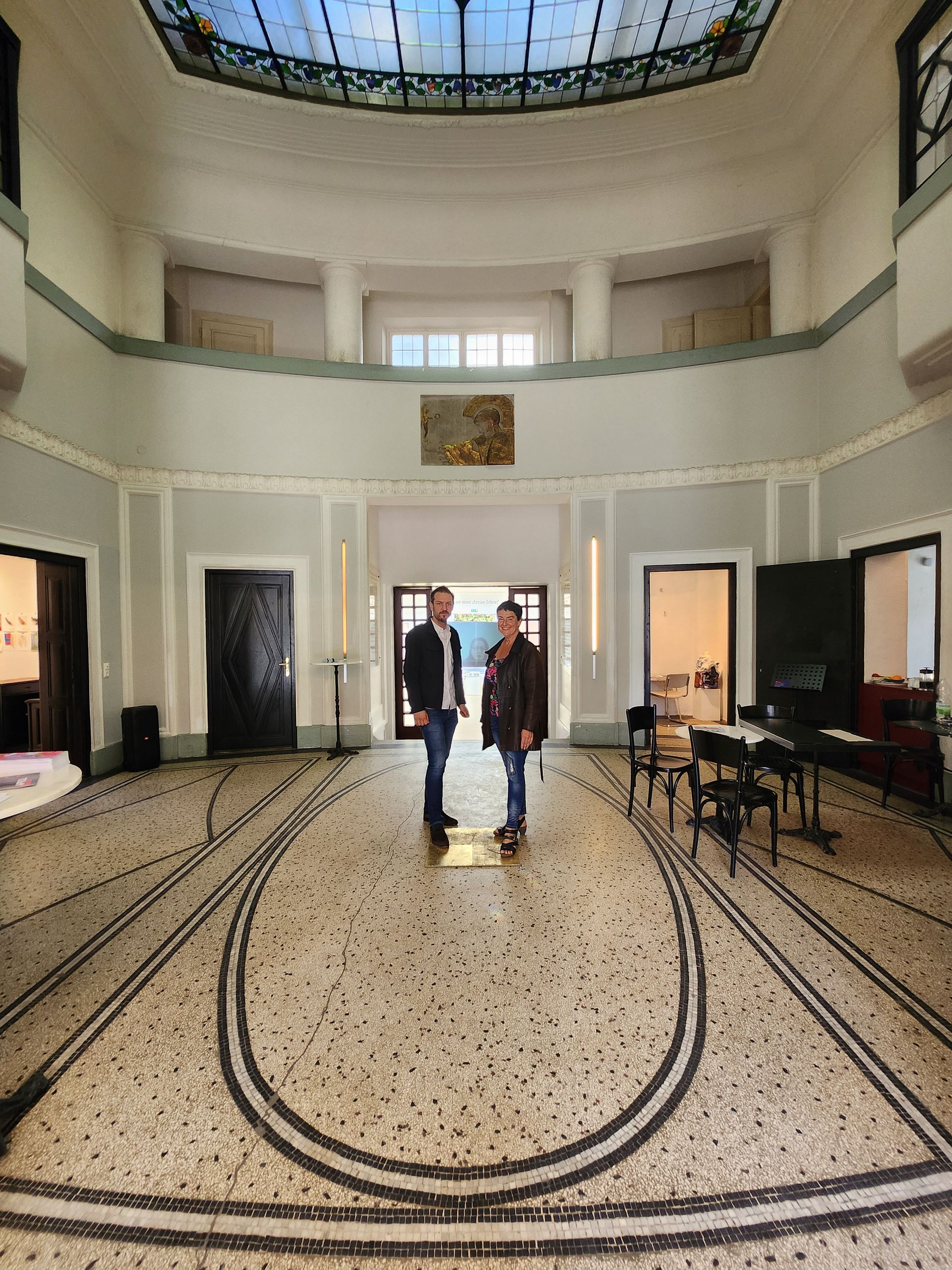 Klagenfurt Künstlerhaus - Daniel Russegger, Karin Prucha - EU27 Bodengold Klagenfurt Künstlerhaus - Daniel Russegger, Karin Prucha - EU27 Bodengold