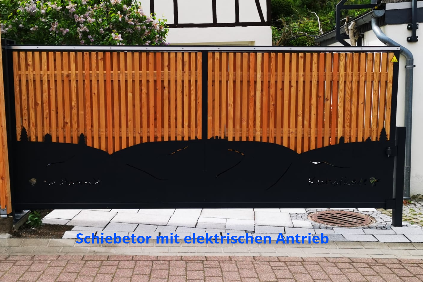 Schiebetor mit elektrischen Antrieb Schiebetor mit elektrischen Antrieb