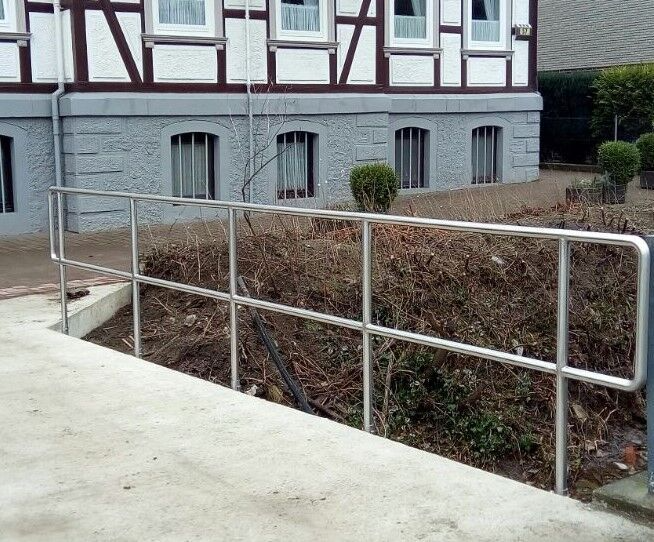 Brückengeländer Edelstahl Brückengeländer aus Edelstahl