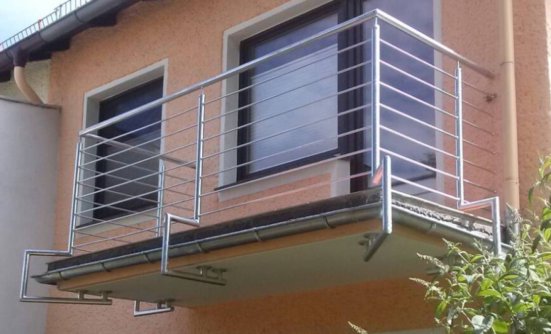 Feuerverzinktes Balkongeländer Feuerverzinktes Balkongeländer