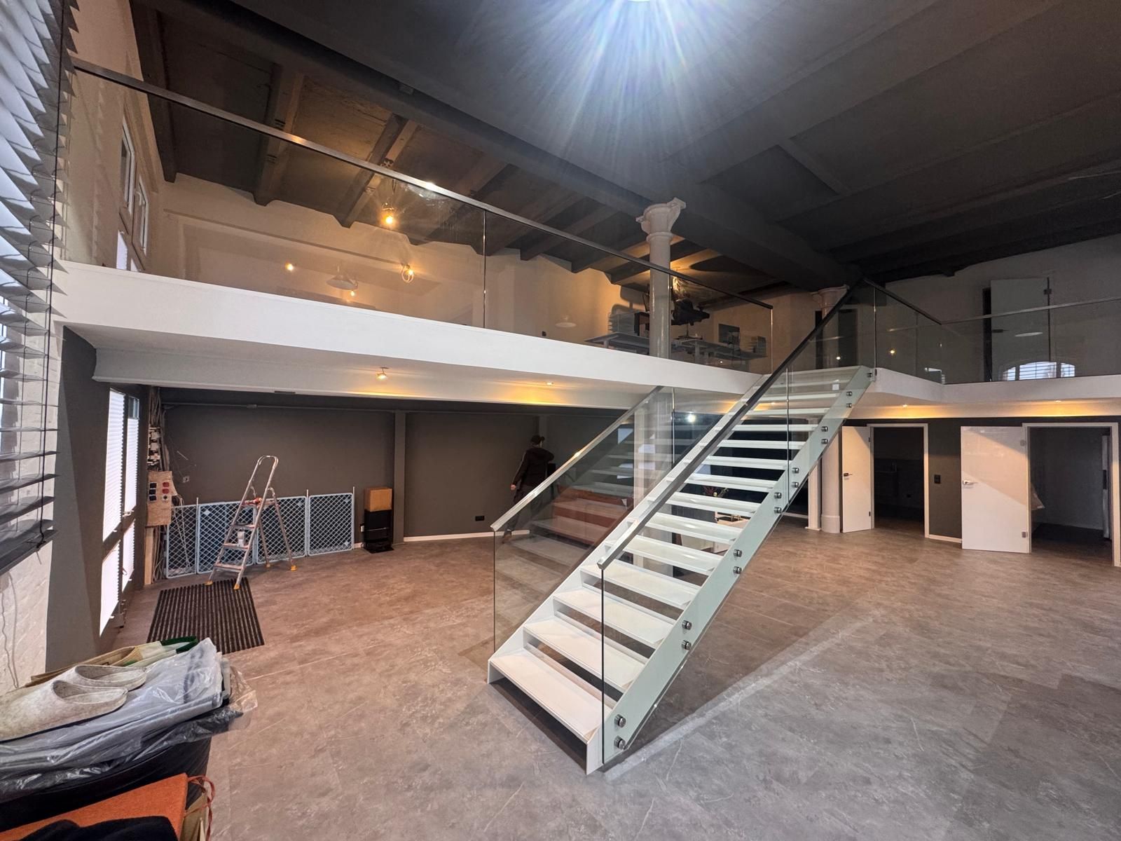 Geländer & Brüstungen aus Glas