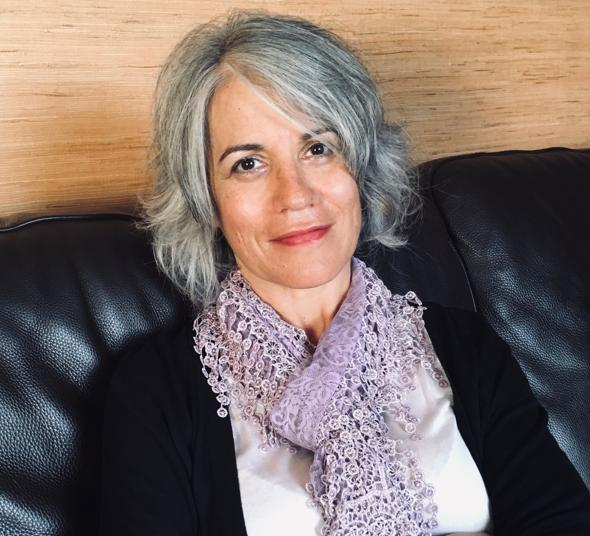 Valy en personne Valy Voyance cartomancie