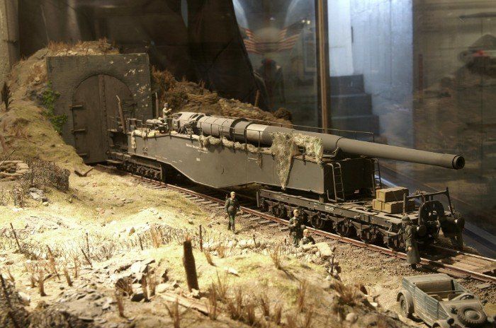 maquette canons 240 pontchateau musée le grand blockhaus atlantikwall nazaire