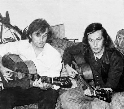 Photograph of Paco de Lucia and Ramon de Algeciras by George Clinton (Guitar International)
