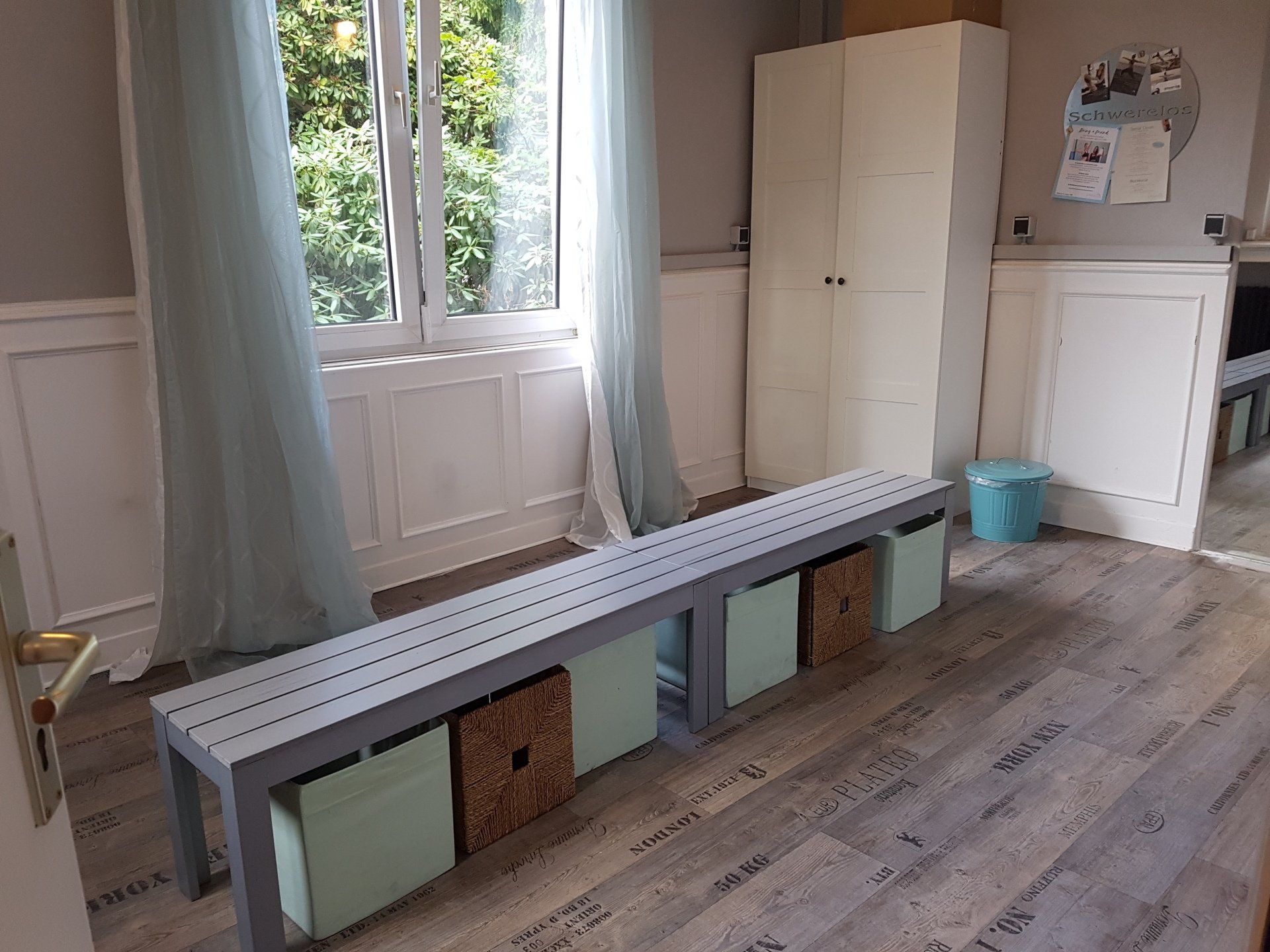 Luftakrobatik schwerelos Münster Umkleideraum