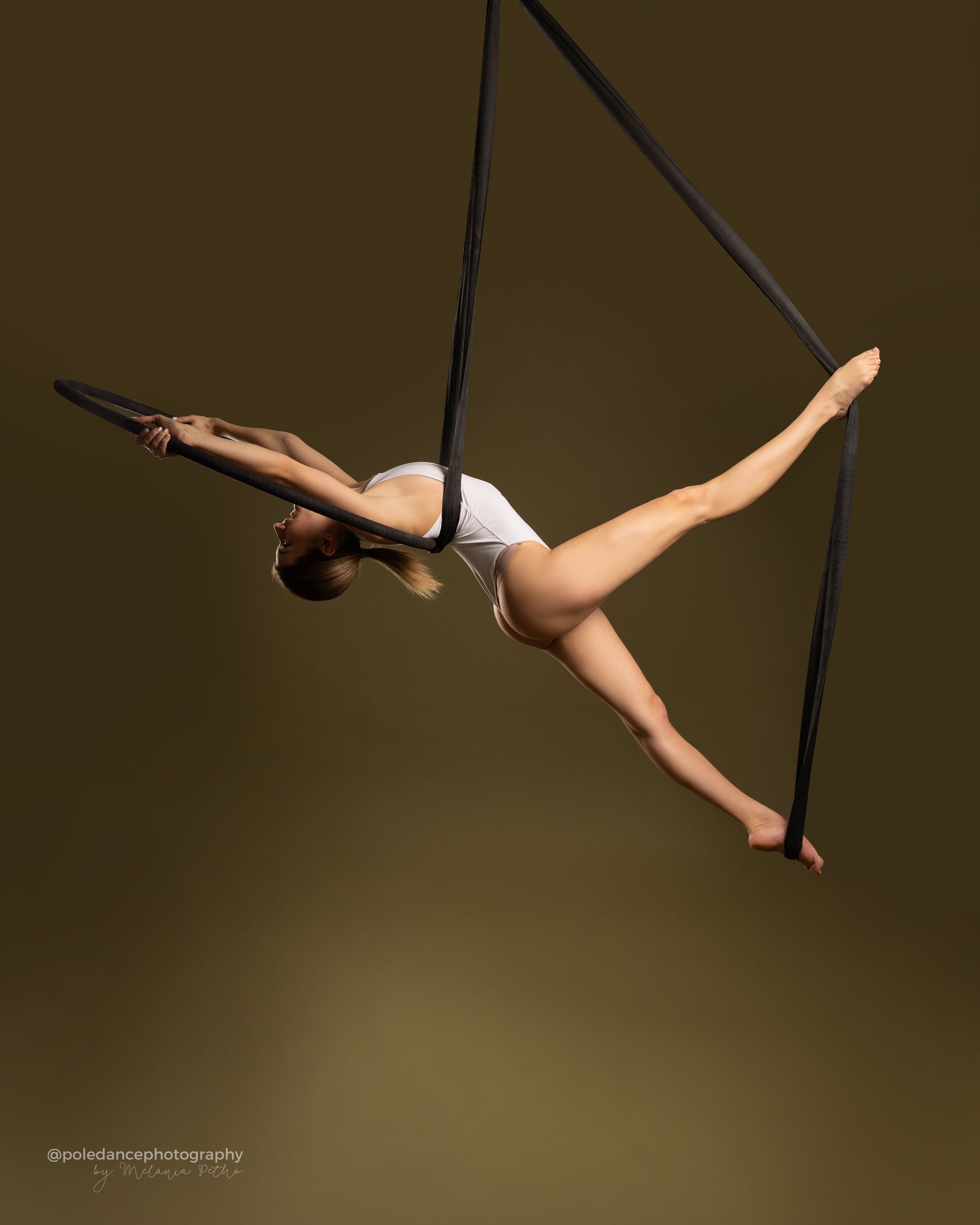 Aerial Fotoshooting im schwerelos Münster mit Melania Petho