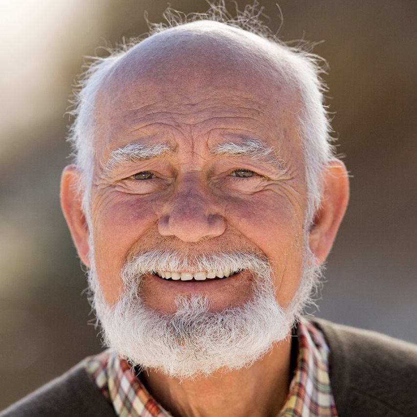 Zufriedener Patient bei Praxis Dr. Kadir Aksogan, R