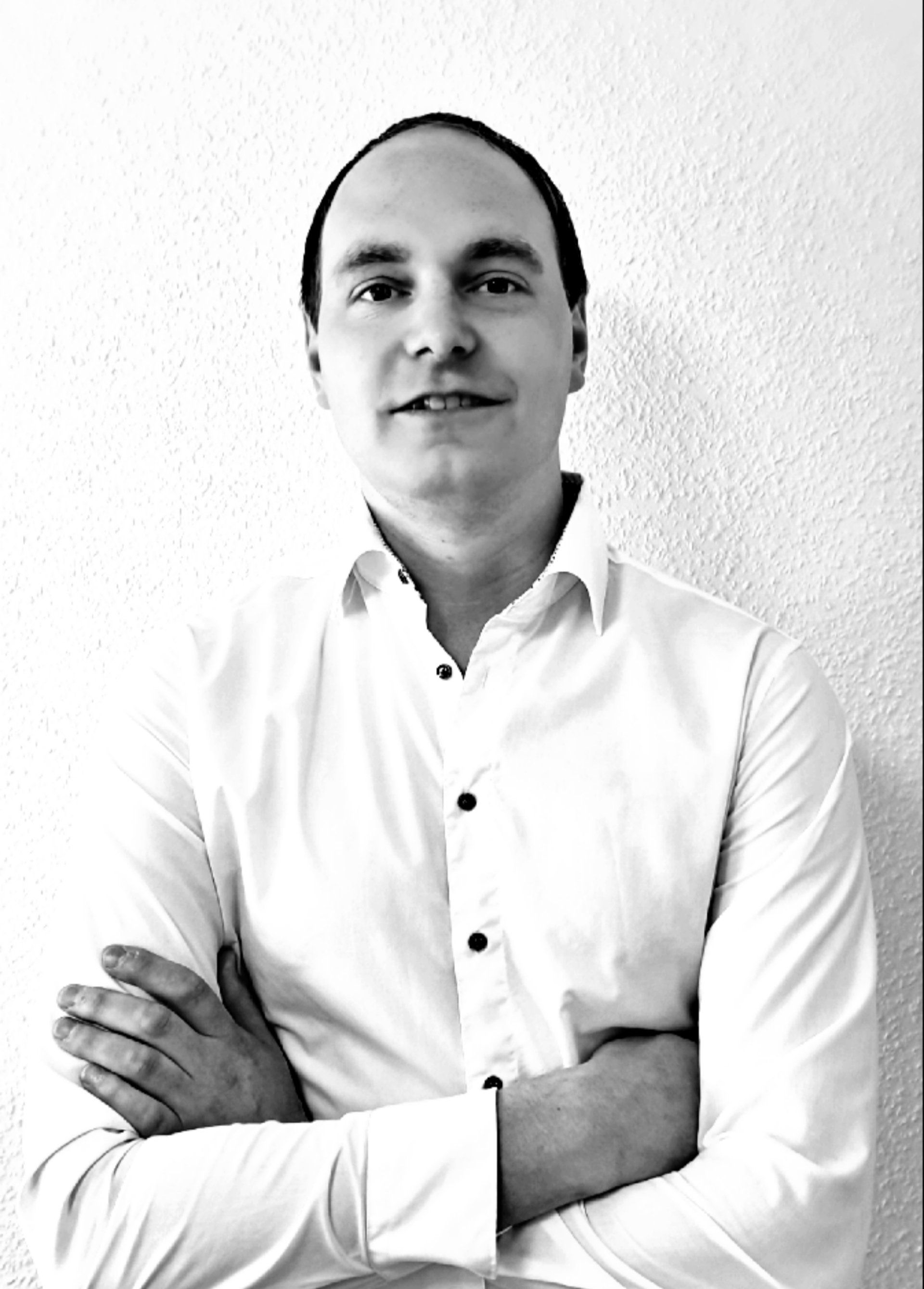 Ab 01.02.2026 ist Oliver Struffert, stellv. Pflegedienstleitung unser kommisarische Geschäftsleitung. Wir gratulieren