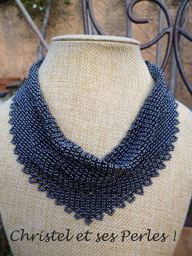 collier foulard, tissé à l'aiguille, couleur hématite