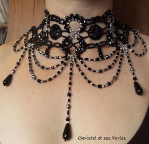 collier pacte des loups, baroque, film,