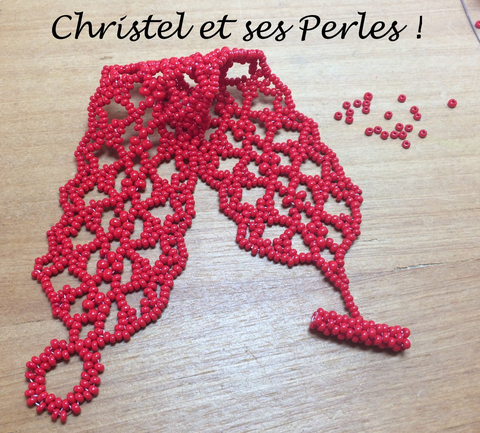 bracelet en dentelles de perles de rocailles rouge coquelicot
