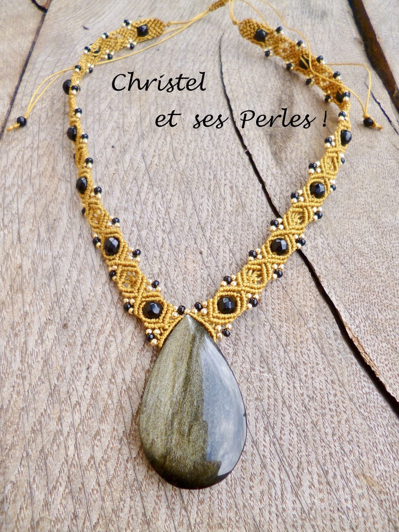 collier-macrame-obsidienne-doree